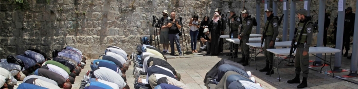 Gemuruh Takbir Sambut Kekalahan Israel di Al Aqsha Gemuruh Takbir Sambut Kekalahan Israel di Al Aqsha