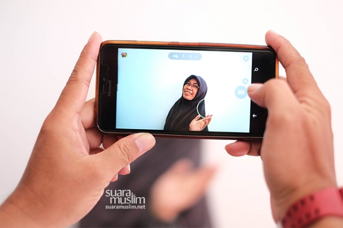Bagaimana Hukum Selfie Bagi Muslimah Bagaimana Hukum Selfie Bagi Muslimah