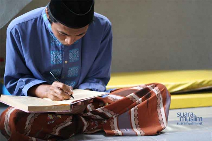 Inilah Alasannya Mengapa Kita harus Berilmu Inilah Alasannya Mengapa Kita harus Berilmu