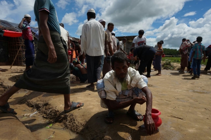 Pengungsi Rohingya Menolak Kembali ke Myanmar Tanpa Adanya Jaminan Pengungsi Rohingya Menolak Kembali ke Myanmar Tanpa Adanya Jaminan