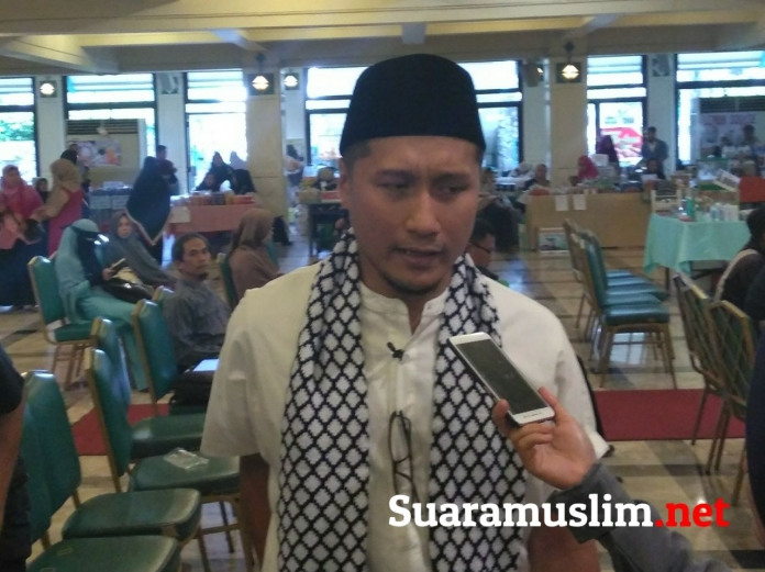 Hadiri Acara Palestina Ini yang Disampaikan Arie Untung Hadiri Acara Palestina Ini yang Disampaikan Arie Untung