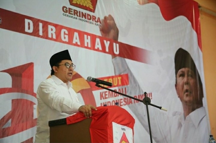 Fadli Zon Tugas Pers Bukan Menyanjung-nyanjung Pemerintah, Melainkan Menyuarakan Kebenaran Fadli Zon Tugas Pers Bukan Menyanjung-nyanjung Pemerintah, Melainkan Menyuarakan Kebenaran