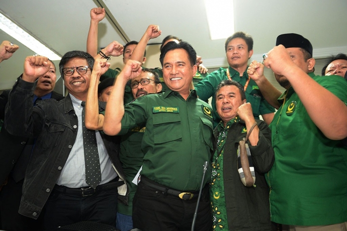 yusril ihza mahendra dan pengurus pbb yusril ihza mahendra dan pengurus pbb