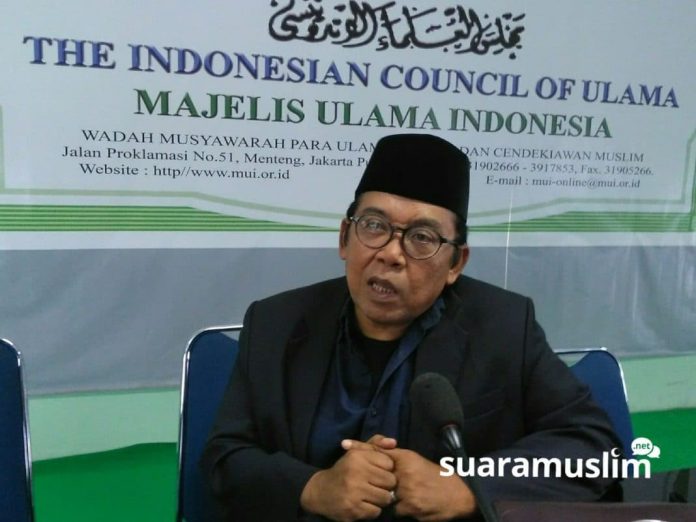 MUI Klarifikasi Wacana Hukum Potong Tangan Bagi Koruptor Sebagian Besar Pengurus Pusat MUI Tidak Ingin Ma'ruf Amin Mundur