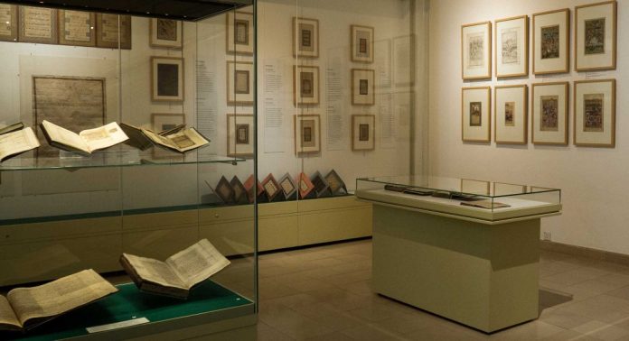 quran-manuscripts-gallery-islamic-arts-museum-malaysia-1068x580