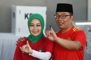 Pasangan Ridwan Kamil-UU Ruzhanul Ulum Menangi Pilkada Jabar Versi Hitung Cepat LSI