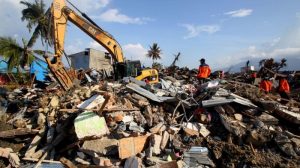 Gempa dan Penjarahan Massal