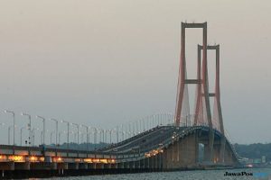 Suramadu Gratis, Akankah Semakin Manis