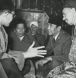 Pahlawan Berlatar Belakang Ulama