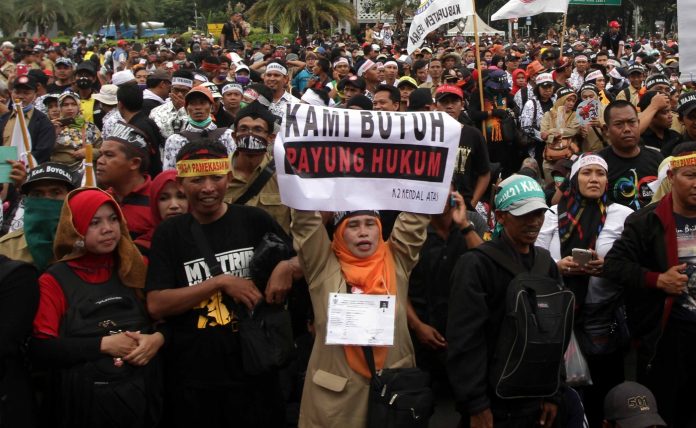 Unjuk Rasa Forum Honorer Kategori 2 Indonesia