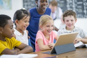 UNICEF dan Global Child Forum Luncurkan Platform untuk Mengkaji Dampak Bisnis pada Anak-Anak