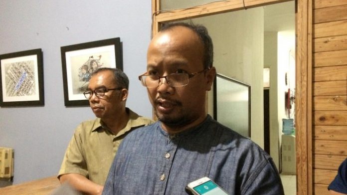 YLKI: Batalkan Kebijakan Mengeluarkan Industri Rokok dari Daftar Negatif Investasi YLKI: Batalkan Kebijakan Mengeluarkan Industri Rokok dari Daftar Negatif Investasi