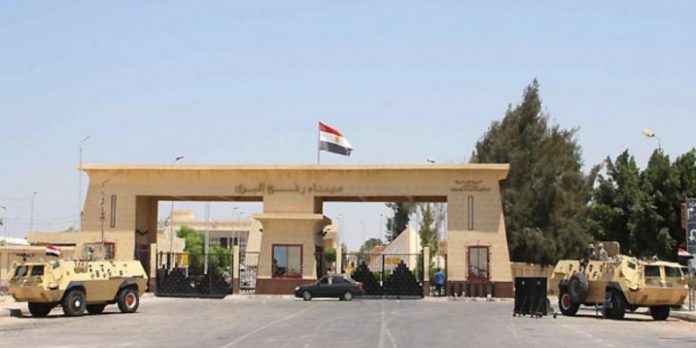 Mesir Halangi Warga Palestina Lintasi Perbatasan Rafah Mesir Halangi Warga Palestina Lintasi Perbatasan Rafah