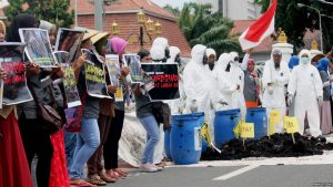 Aliansi Solidaritas Desak Gubernur Jatim Segera Melakukan Pemulihan Lingkungan di Desa Lakardowo