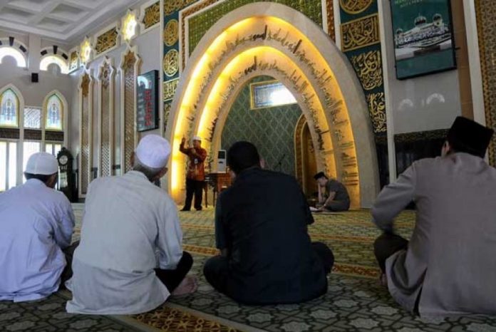 Menghadirkan Gagasan Pemberdayaan Masjid Menghadirkan Gagasan Pemberdayaan Masjid