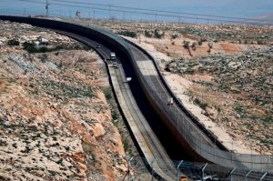 Israel Resmikan 'Jalan Apartheid' di Yerusalem