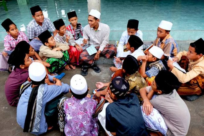 Pesantren dan Lingkungan Hidup Pesantren dan Lingkungan Hidup