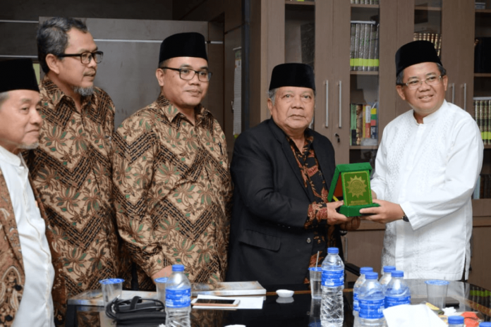 Galang Dukungan Tolak RUU Penghapusan Kekerasan Seksual, PKS Sambangi PP Persis Galang Dukungan Tolak RUU Penghapusan Kekerasan Seksual, PKS Sambangi PP Persis