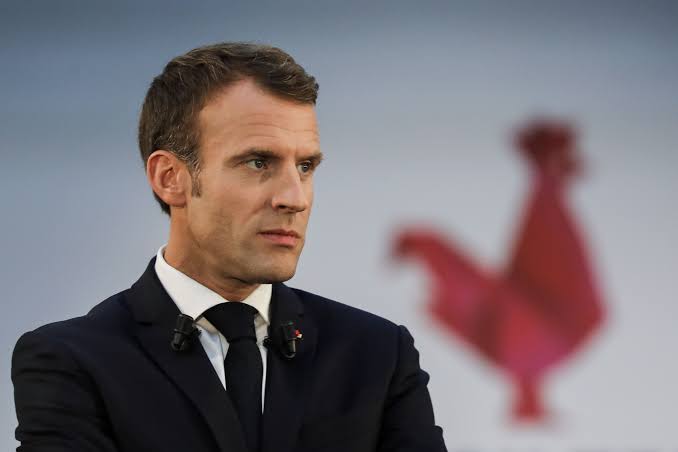 Presiden Prancis Akan Menentang 'Islam Politik'