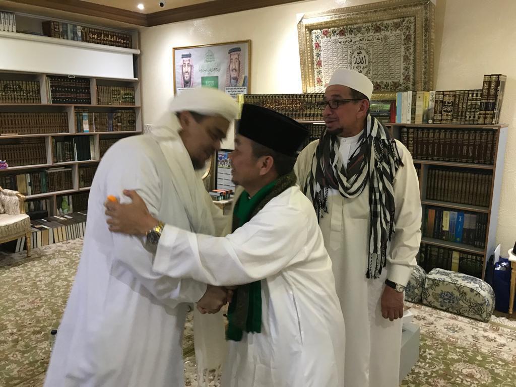 Majelis Syuro PKS Bertemu Habib Rizieq di Mekkah, Bahas Pemilu