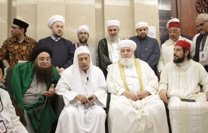 Resmi! Habib Luthfi Pimpin Forum Sufi Dunia Resmi! Habib Luthfi Pimpin Forum Sufi Dunia