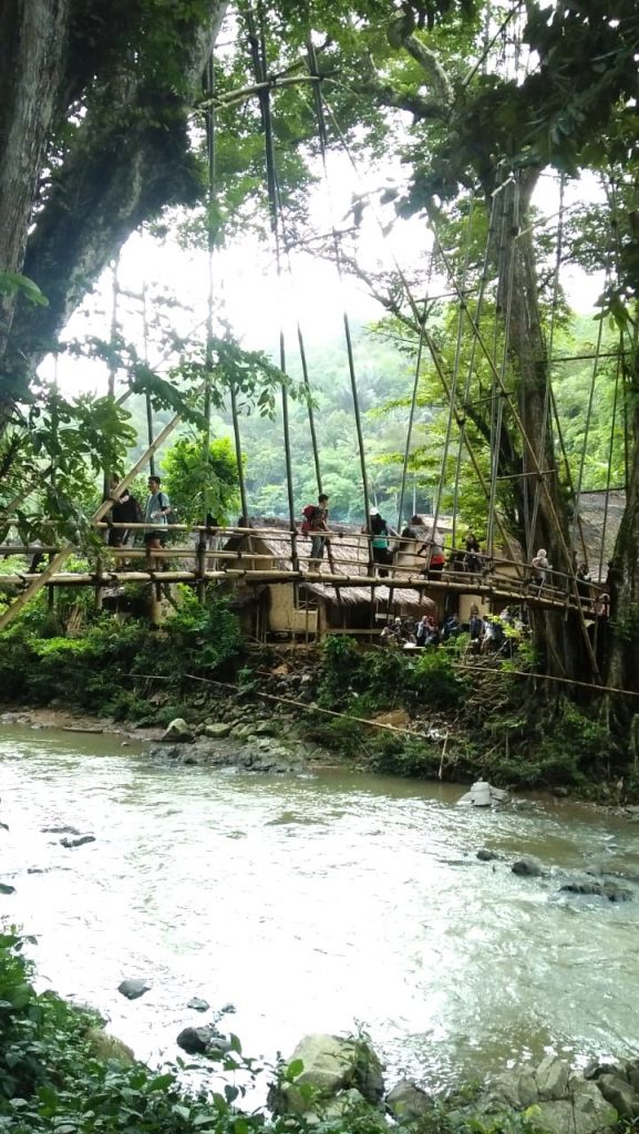 Salah satu Jembatan Bambu Suku Baduy