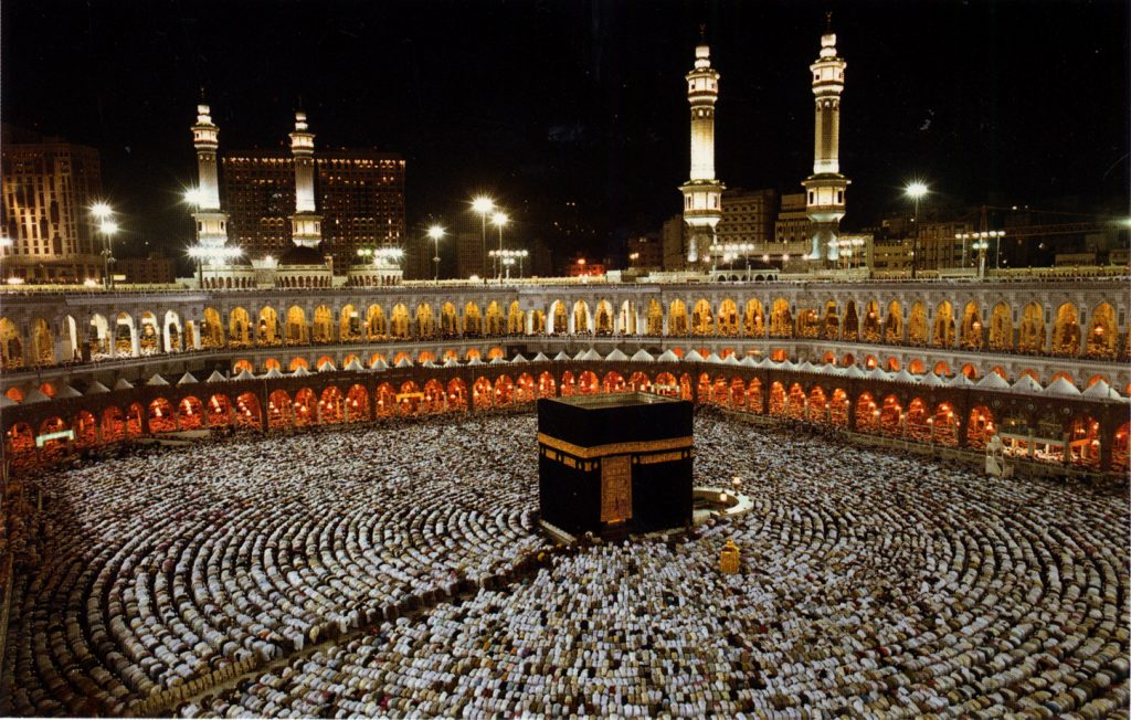 Ini Dia 6 Perbedaan Bulan Puasa di Mekkah dengan di Indonesia