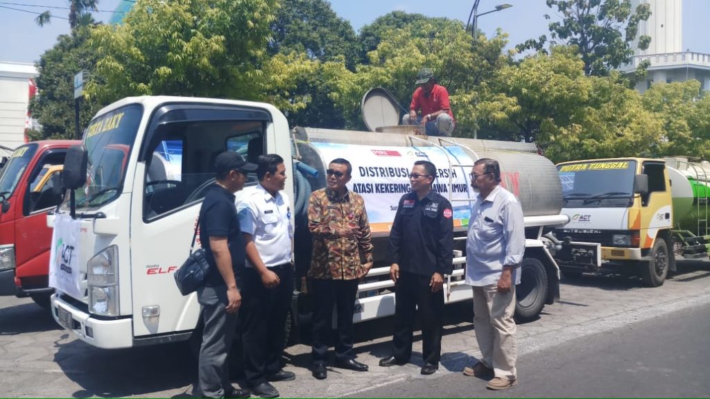 Atasi Kekeringan, ACT Jatim Targetkan Menyalurkan 1 Juta Liter Air Bersih