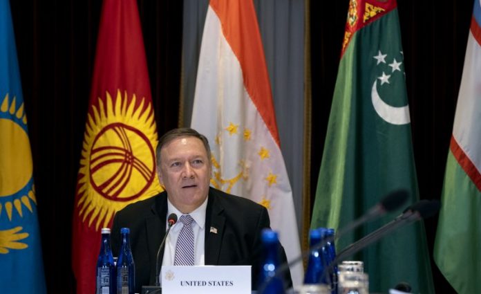 Pompeo Kecam Tiongkok Terkait Muslim Uighur Selama Kunjungan Ke Vatikan Pompeo Kecam Tiongkok Terkait Muslim Uighur Selama Kunjungan Ke Vatikan