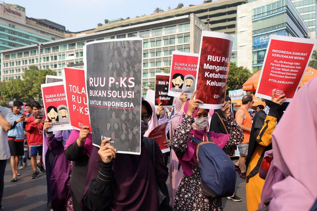 Muslimah Bergerak, Dukung RUU P-KS Tidak Dibahas Lagi di DPR