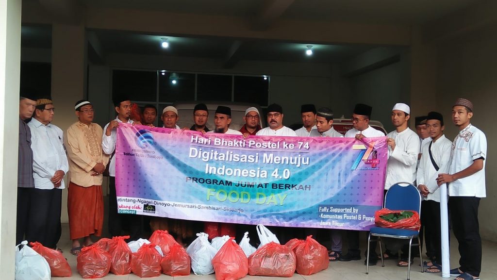 Sebar Manfaat, Balmon SFR Surabaya dan Kontjo Muslim Berbagi Nasi Bungkus