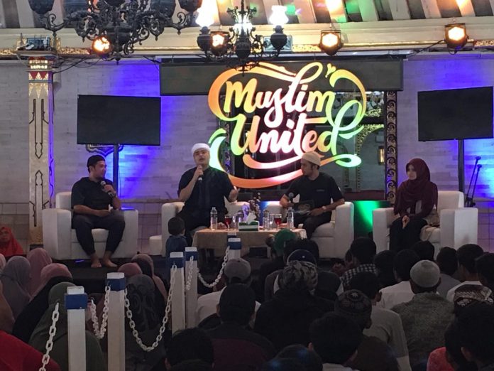 Muslim United Dibuka Influencer, Ini Pesan Anak Ustaz Arifin Ilham dan Sherly Muslim United Dibuka Influencer, Ini Pesan Anak Ustaz Arifin Ilham dan Sherly