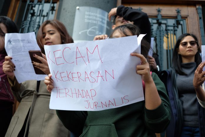 PPI Belanda Kecam Tindakan Kekerasan Aparat kepada Mahasiswa dan Jurnalis PPI Belanda Kecam Tindakan Kekerasan Aparat kepada Mahasiswa dan Jurnalis