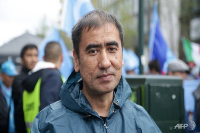 Pengungsi Uighur di Belgia Khawatir Nasib Keluarganya di Tiongkok Pengungsi Uighur di Belgia Khawatir Nasib Keluarganya di Tiongkok