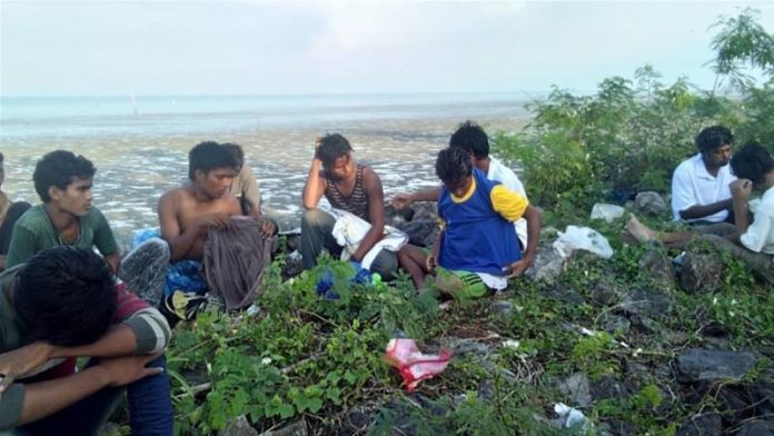 UNHCR Pengungsi Rohingya Terus Mempertaruhkan Nyawa untuk Mencari Keselamatan UNHCR Pengungsi Rohingya Terus Mempertaruhkan Nyawa untuk Mencari Keselamatan