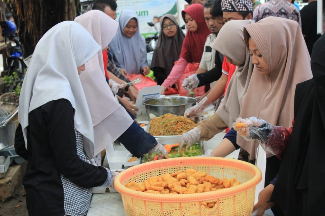 Humanity Food Truck Berikan Layanan Makan untuk Jemaah ...